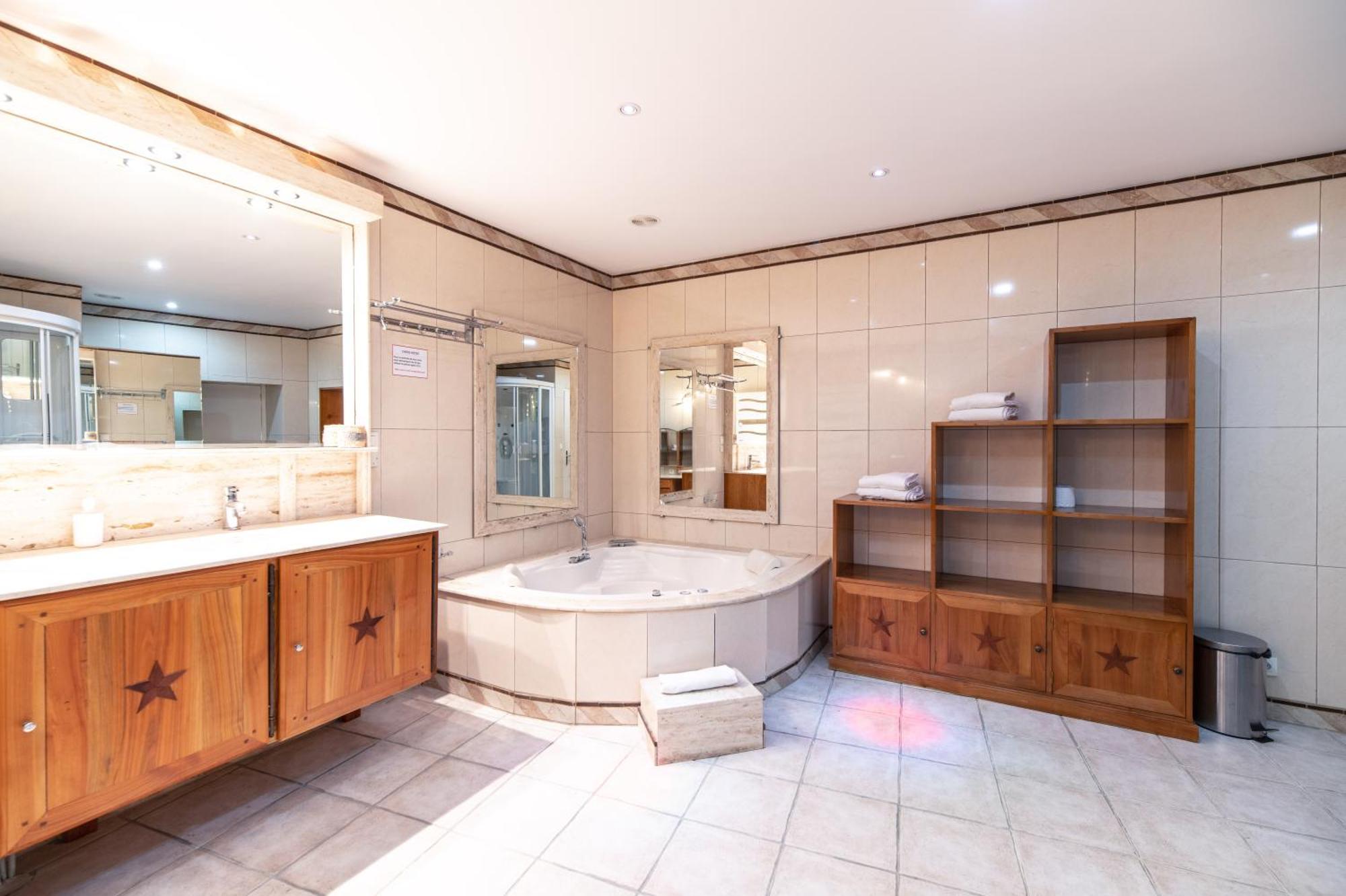 Appartement Du Couvent Narbonne Kültér fotó